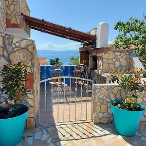 Apartmani Omisalj Omisalj